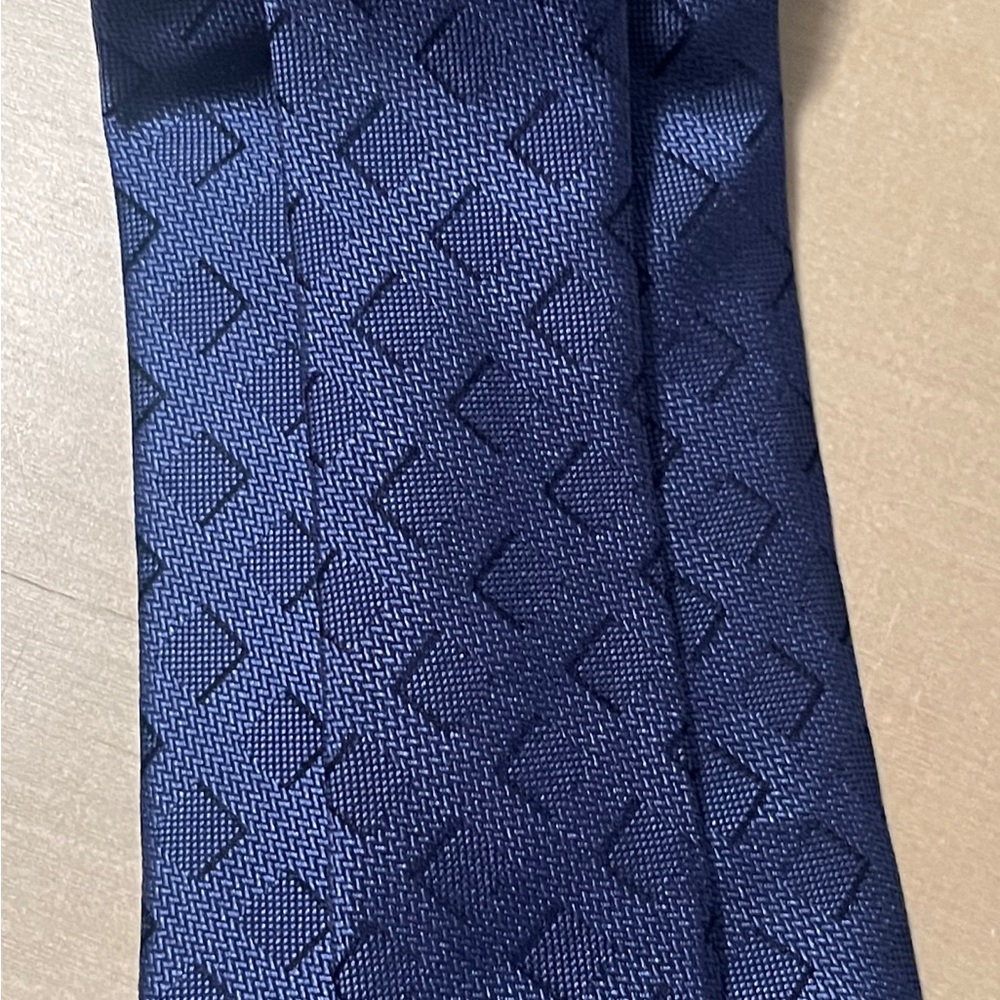 Michael Kors Navy Geometric Tie
